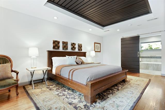 Building Photo - 11207 Pinocchio Dr
