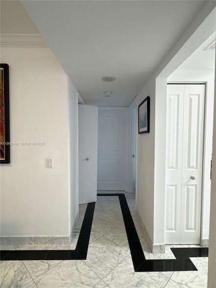 Building Photo - 21055 Yacht Club Dr