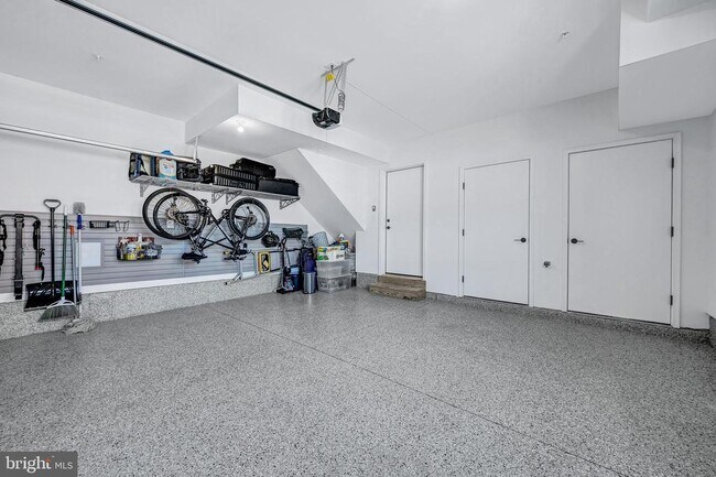 Building Photo - 1249 Northside Park Blvd