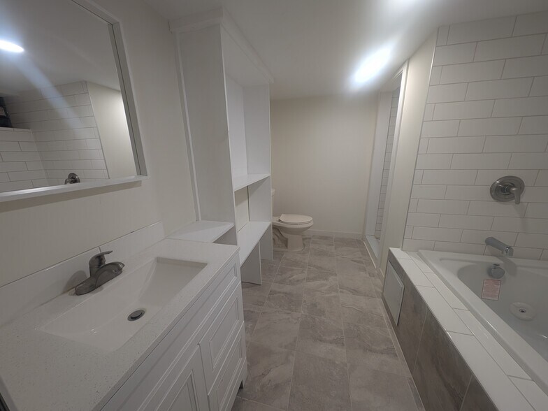 Bathroom #2 - Downstairs - 9936 11th Ave S