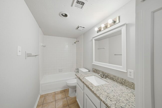 Building Photo - 9036 Kerrwood Ln