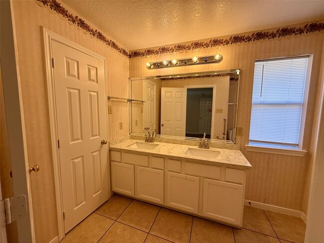 Building Photo - 1214 28th Ave N