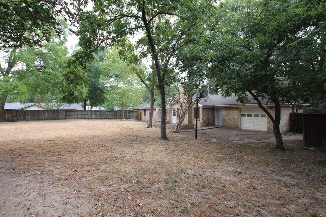 Building Photo - 316 Clemson Dr