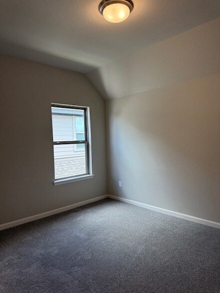 Building Photo - 10918 Spring Wind Dr