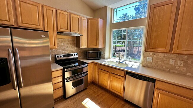 Building Photo - Fantastic 3 Bd 3 Bth + Office in Cherry Creek Schools in Tollgate Crossing!