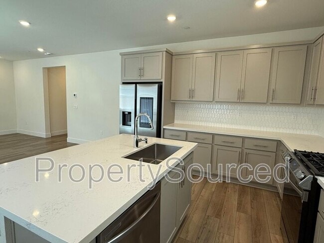 Building Photo - 1724 Jade Pl