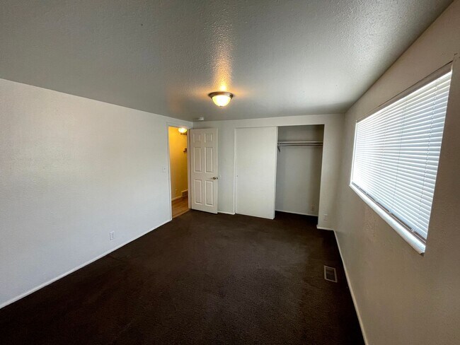 Building Photo - 8262 W 3500 S