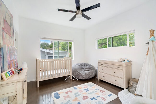 Building Photo - 3218 Ibis St