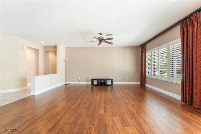 Building Photo - 3016 Friendship Hill Cir