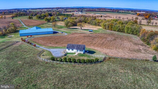 Building Photo - 8960 Albaugh Rd