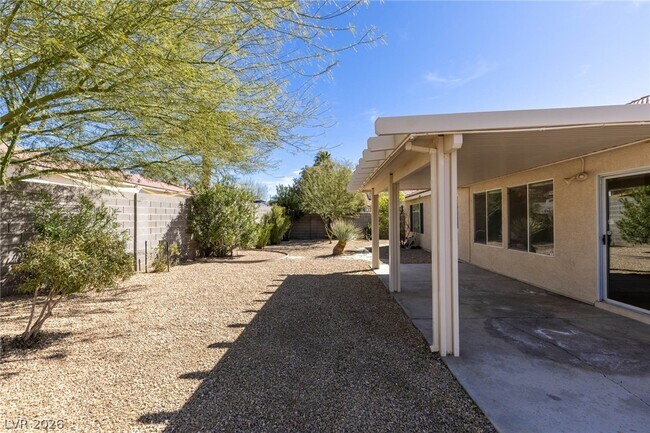 Building Photo - 718 Tiffany Bend St