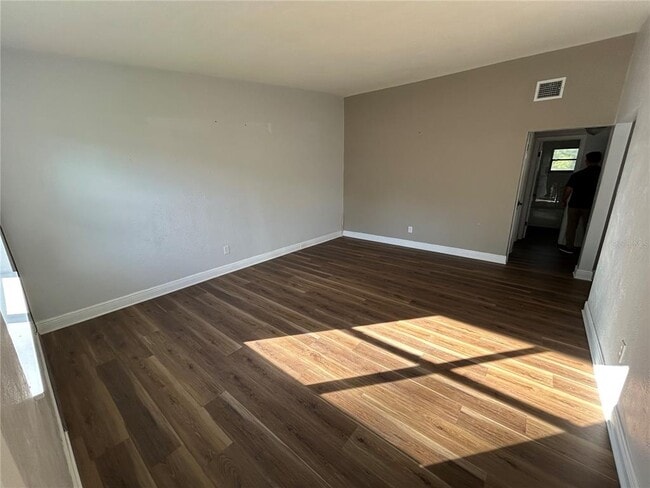 Building Photo - 1503-1503 Noble Pl