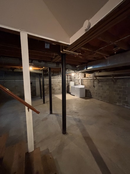 Building Photo - 9919 Augustine Herman Hwy