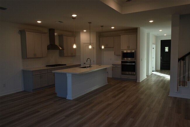 Building Photo - 7015 Harvest Colony Ln