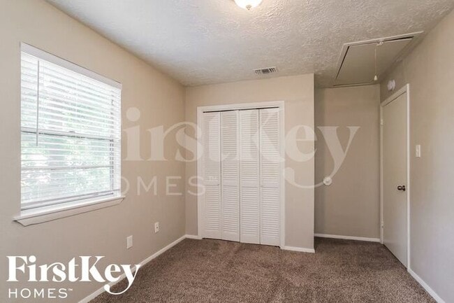 Building Photo - 4222 Chestergate Dr