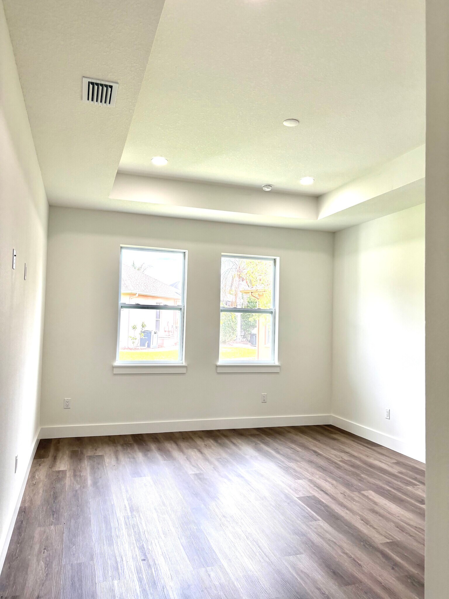 Master bedroom - 4260 Baudelaire Ct