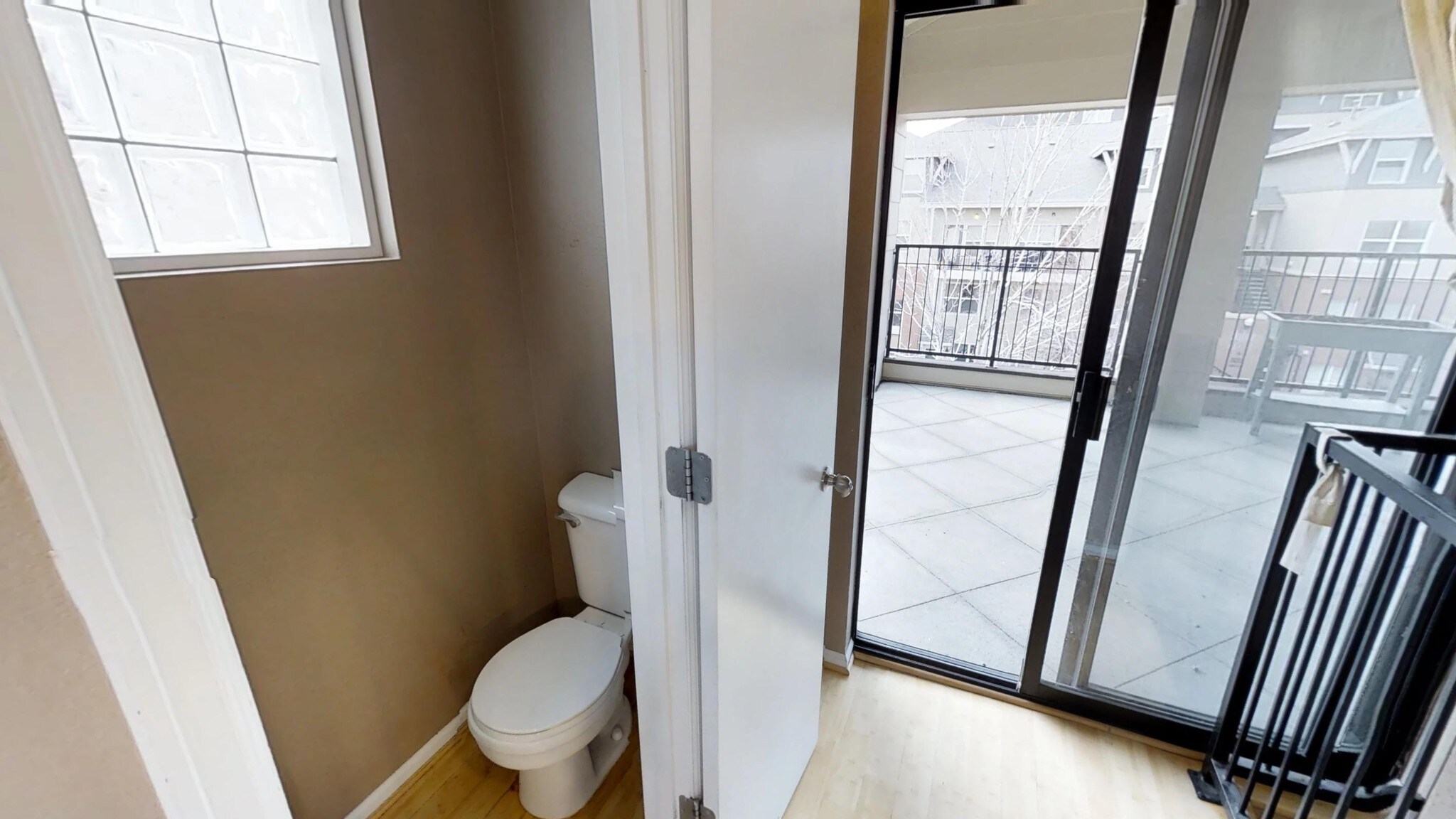 Building Photo - 3038 Umatilla St