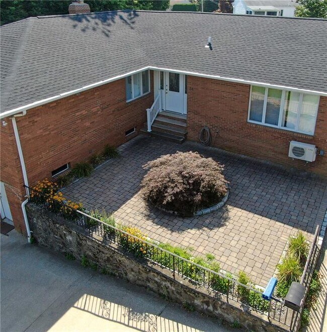 Building Photo - 34 Cherry Hill Rd