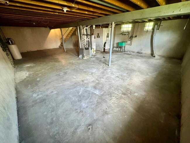 Building Photo - 12025 Wincanton Dr