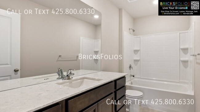 Building Photo - 1217 SW Pendleton Way