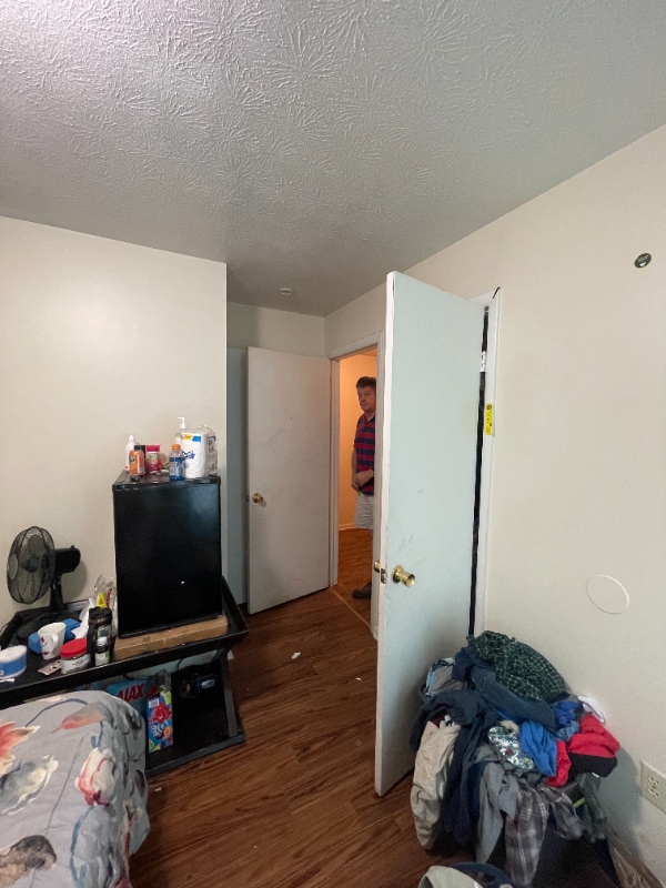 Building Photo - 40-E South Ave