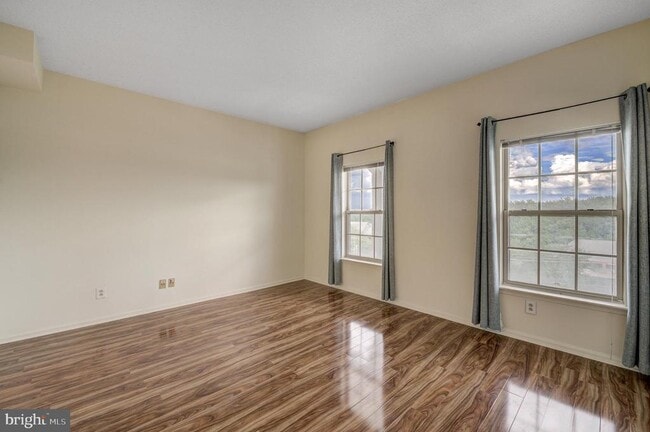 Building Photo - 6146 Main St