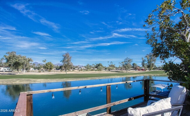 Building Photo - 7638 E Vía De Lindo