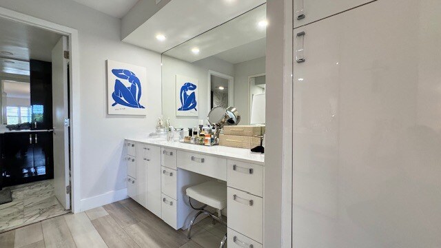 Building Photo - 5100 N Ocean Blvd