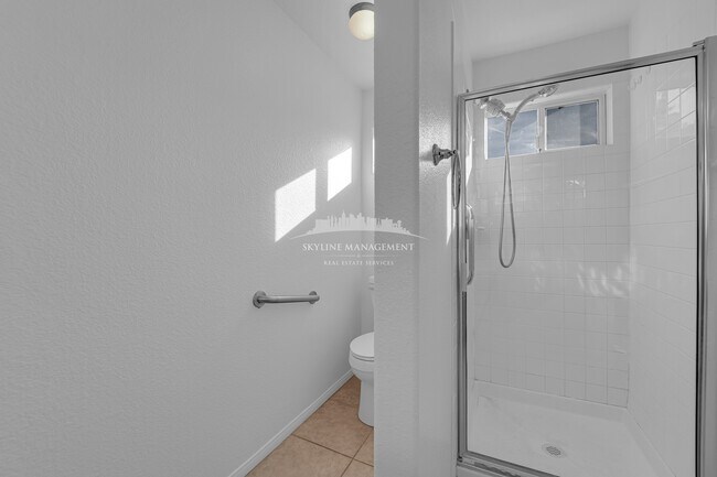 Building Photo - 520 Arrowhead Trail