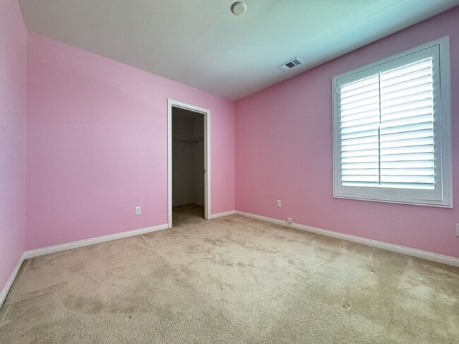Building Photo - 7181 Logsdon Dr