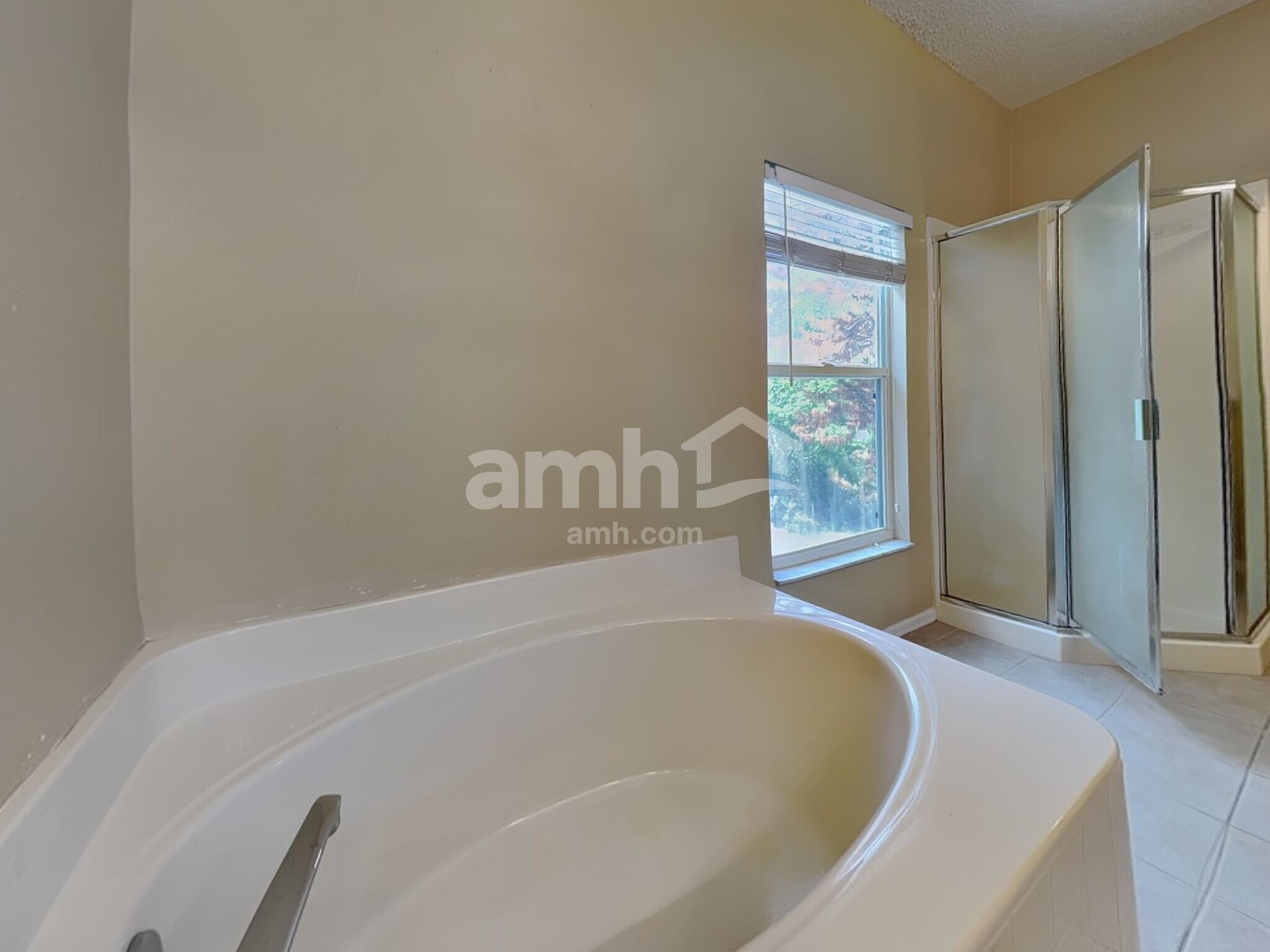 Building Photo - 138 Pine Isle Dr