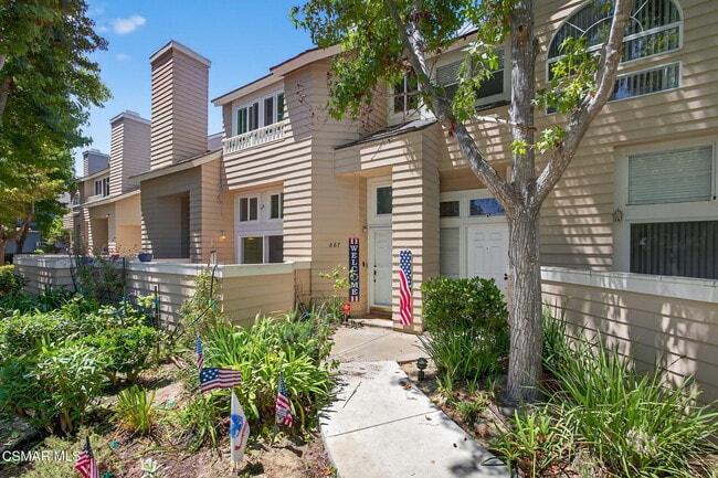Primary Photo - 867 Portola Rd