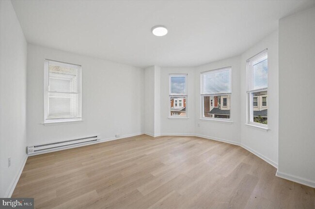 Building Photo - 142 N 53rd St