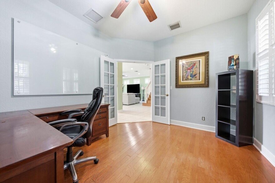 Building Photo - 8212 Calterra Dr