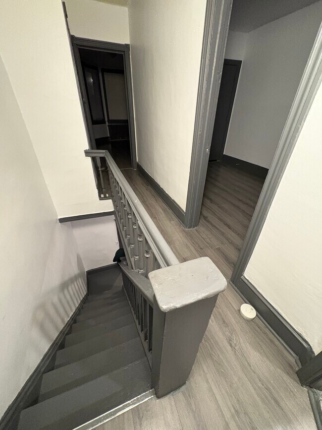 Building Photo - 3656 Jasper St