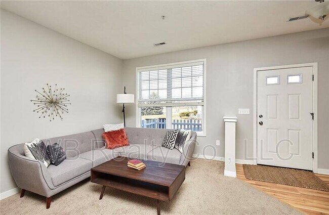 Building Photo - 180 80th St