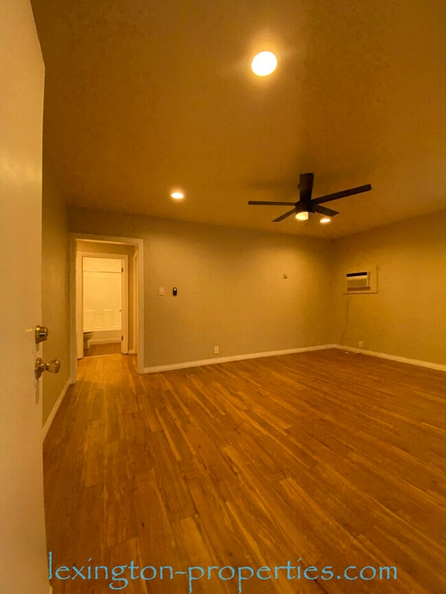 Building Photo - Beautifully Upgraded, 3BD/1BA Carmichael Home, off Fair Oaks Blvd!