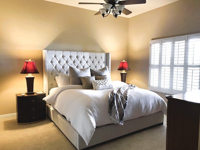 Building Photo - 5177 W Navajo Mesa Pl