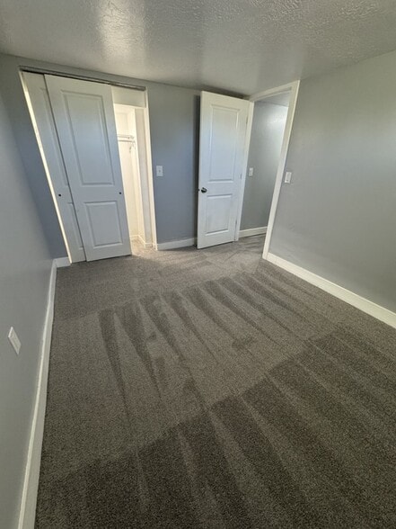 Building Photo - 4206 Annapolis Dr