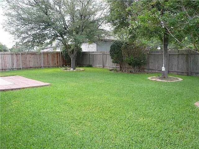 Building Photo - 8102 Lerwick Ln