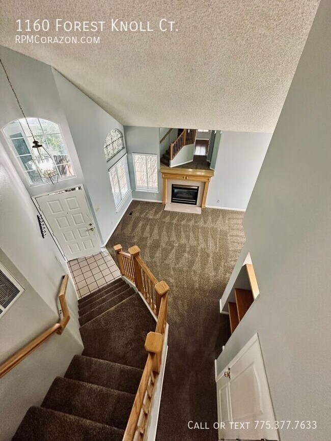 Building Photo - 1160 Forest Knoll Ct