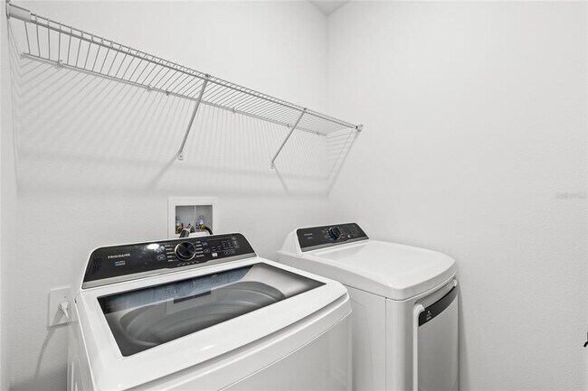 Building Photo - 5790 Meditation Dr