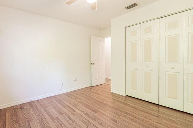 Building Photo - 5-Bed Home With Private Heated Pool & Large Yard - Pet Friendly!