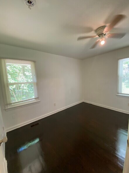 Bedroom 3 - 2431 Baxter Rd SW