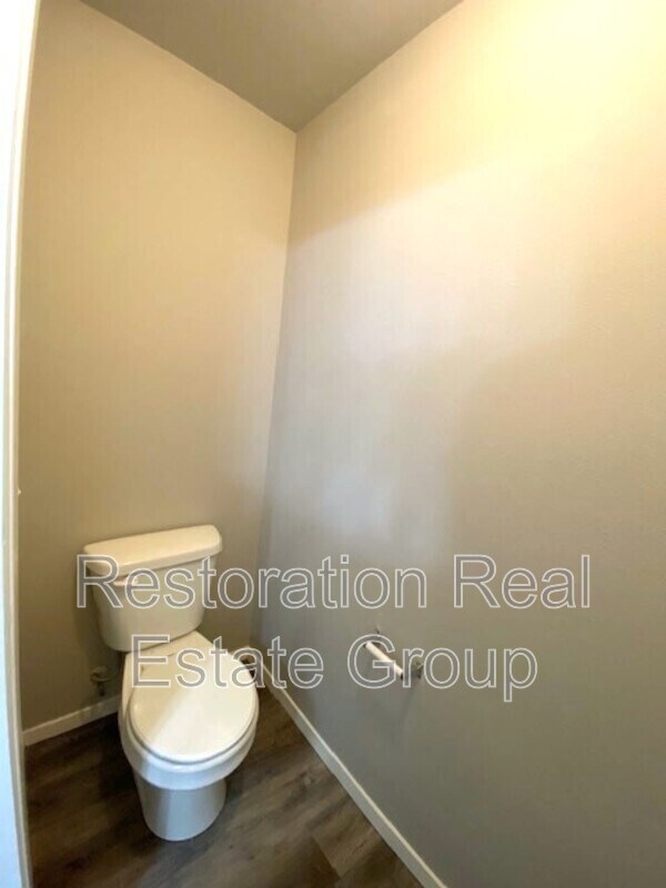 Building Photo - 10010 E 108th Pl N