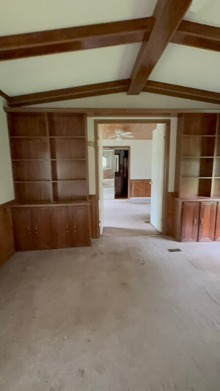 Building Photo - 170 Woodland Rd