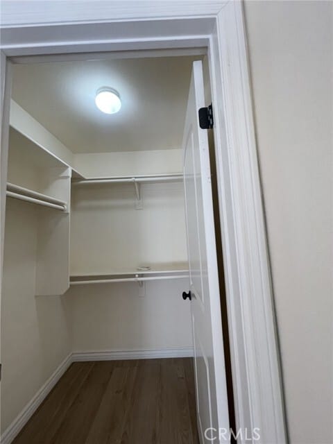 Building Photo - 614 Royal Oaks Dr