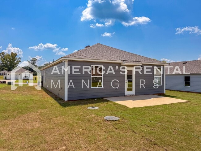 Building Photo - Coming Soon! Available to view NOW!!!