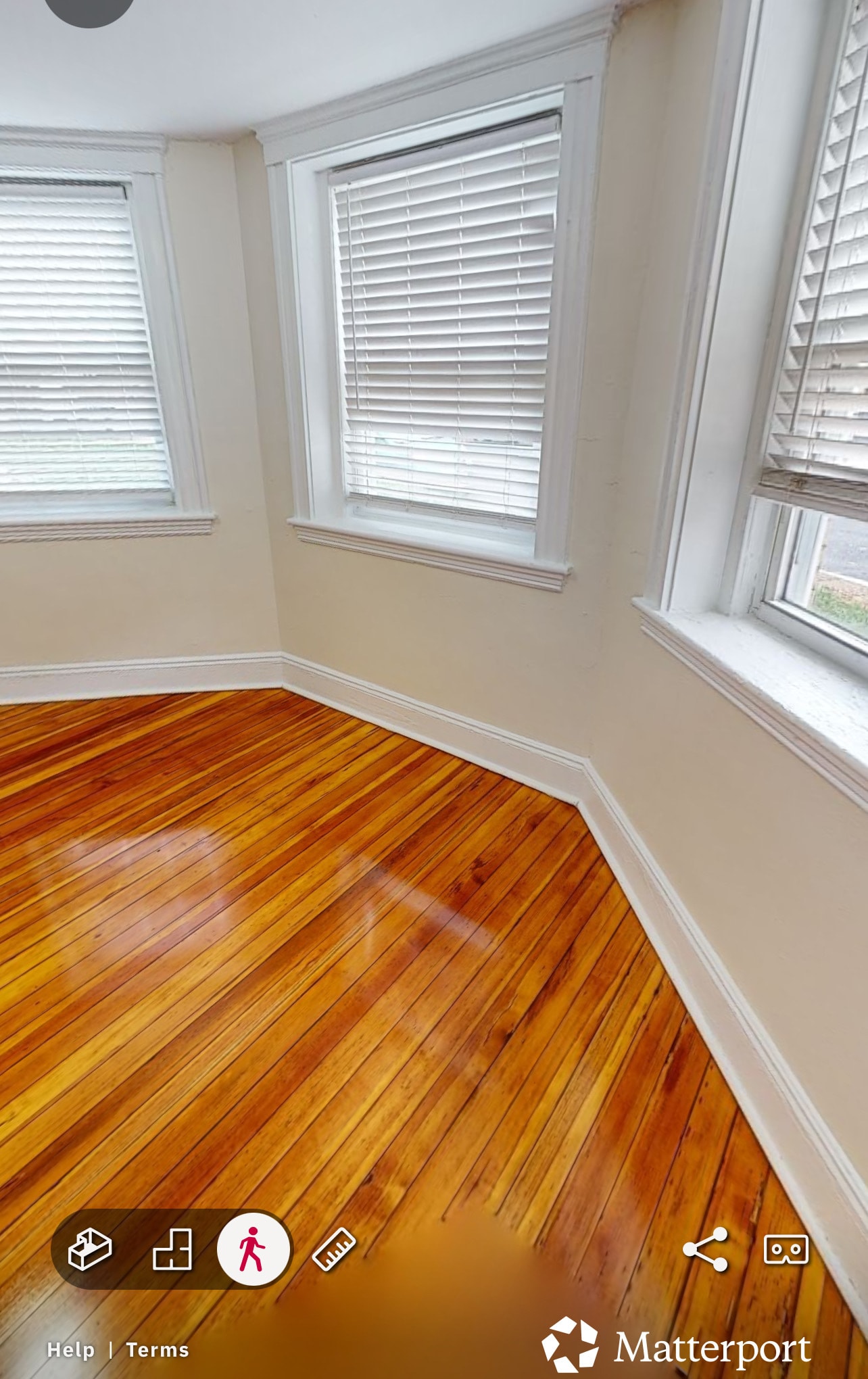 Building Photo - 14 Mount Hood Rd