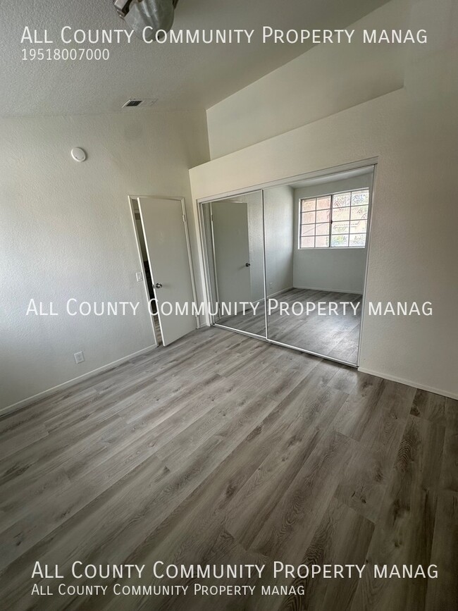 Building Photo - 24459 Brown Dove Cir